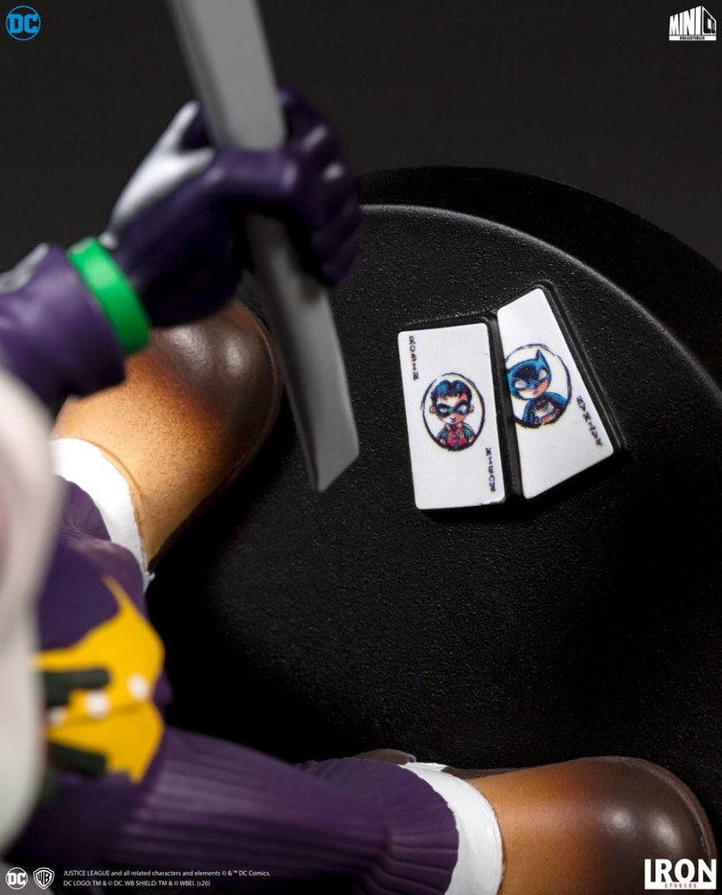 
                  
                    DC Comics | Joker Mini Heroes (Serie 1) Figur - Stuffbringer
                  
                