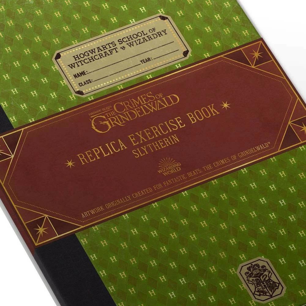 
                  
                    Harry Potter | Slytherin Übungsheft Replik - Stuffbringer
                  
                