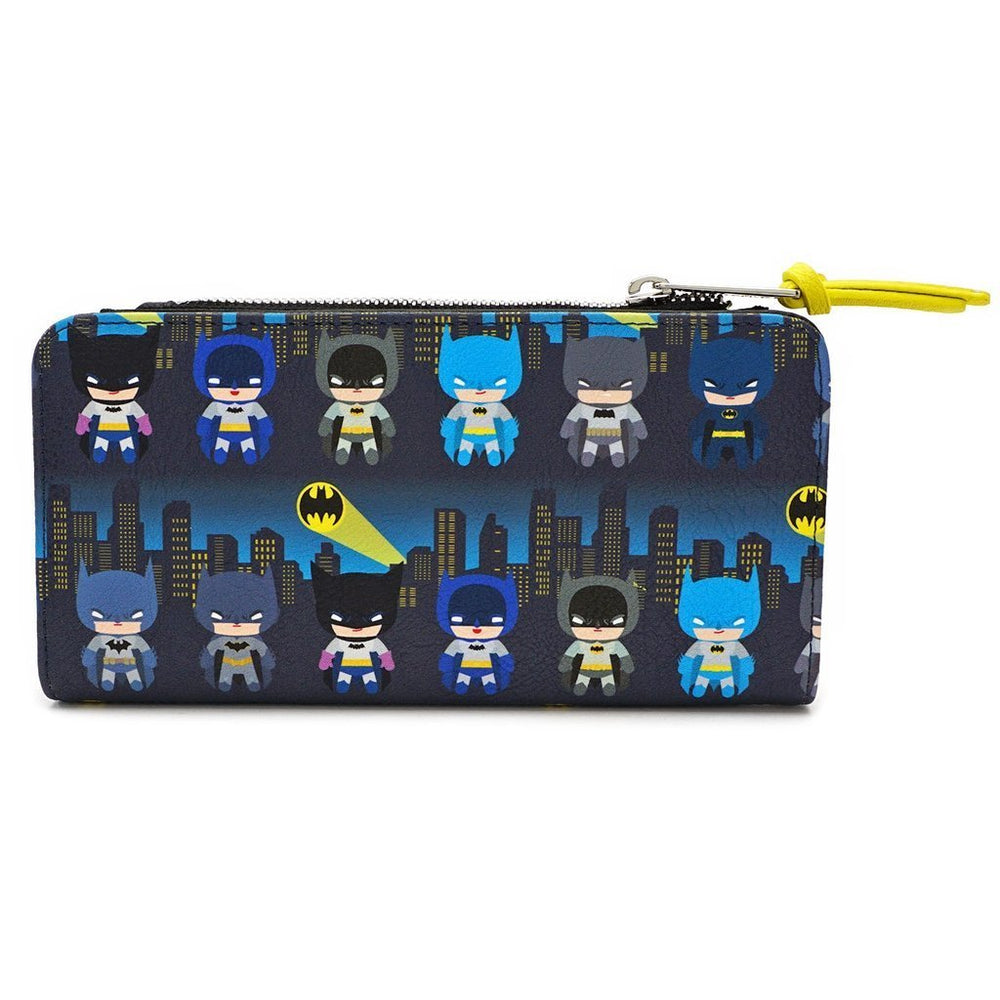 
                      
                        Loungefly DC Comics | Batman Chibi Geldbeutel - Stuffbringer
                      
                    